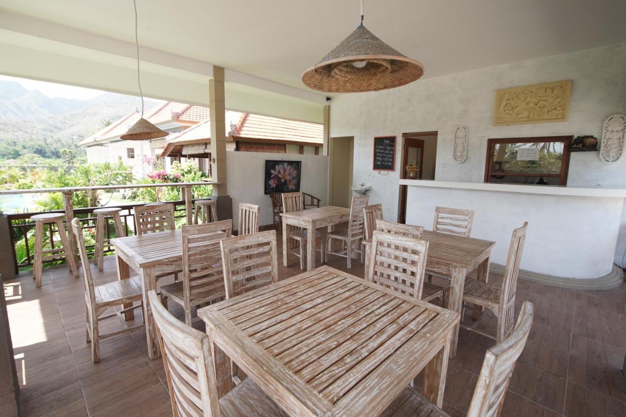 Damar Sanjaya Uttama Villa อาเม็ด ภายนอก รูปภาพ