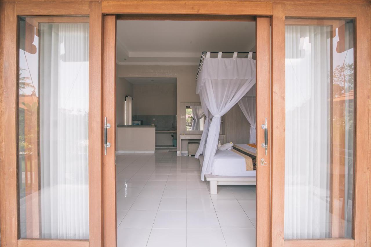 Damar Sanjaya Uttama Villa อาเม็ด ภายนอก รูปภาพ
