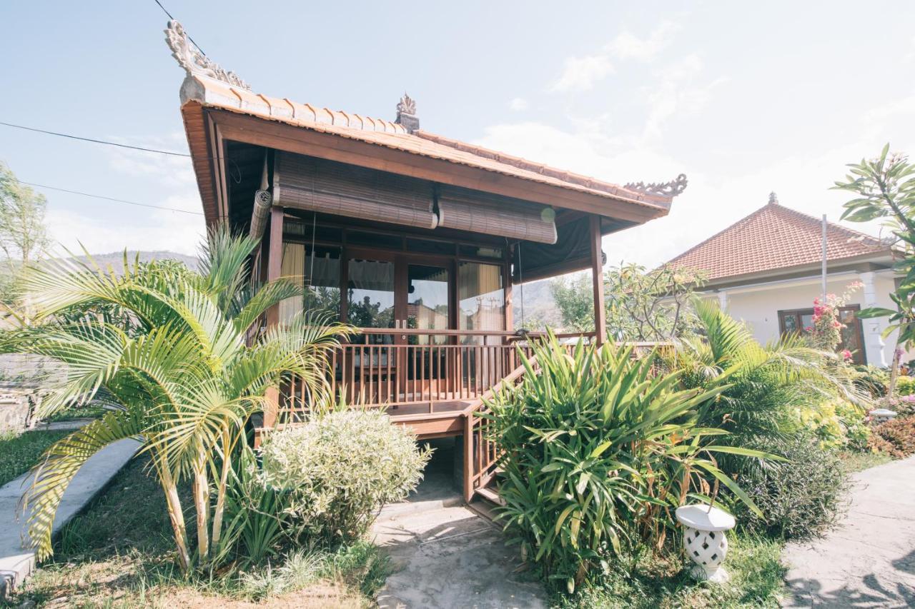Damar Sanjaya Uttama Villa อาเม็ด ภายนอก รูปภาพ