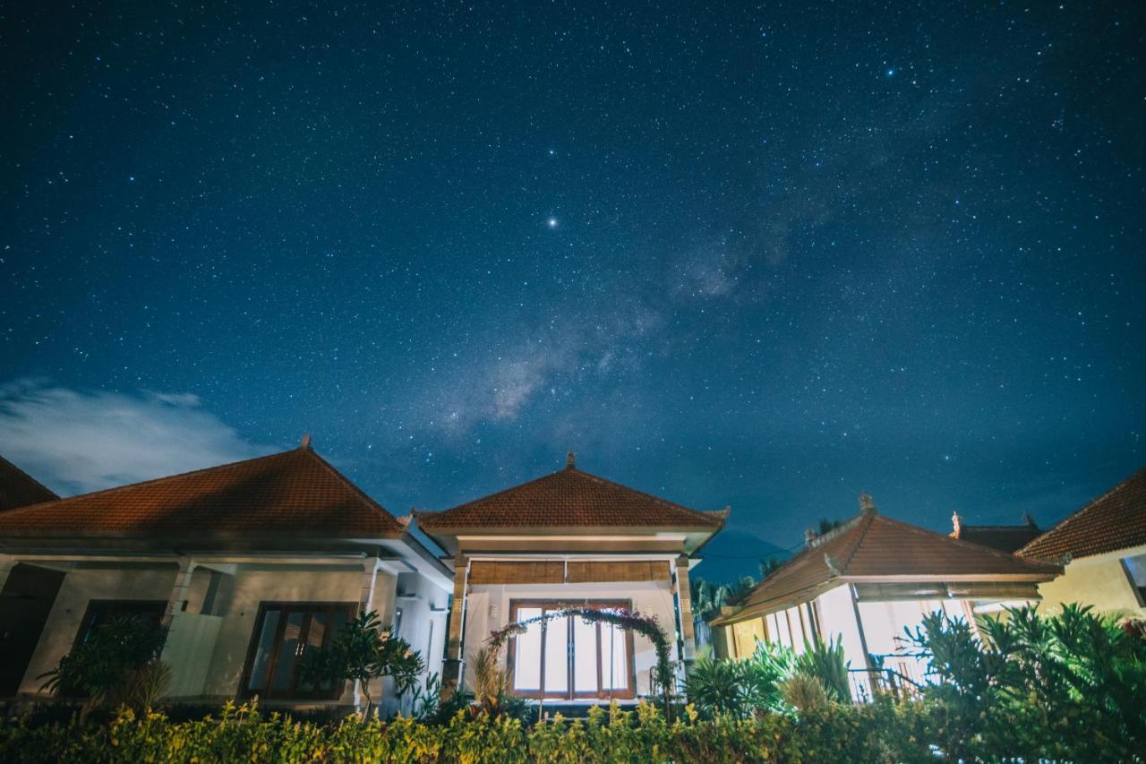 Damar Sanjaya Uttama Villa อาเม็ด ภายนอก รูปภาพ