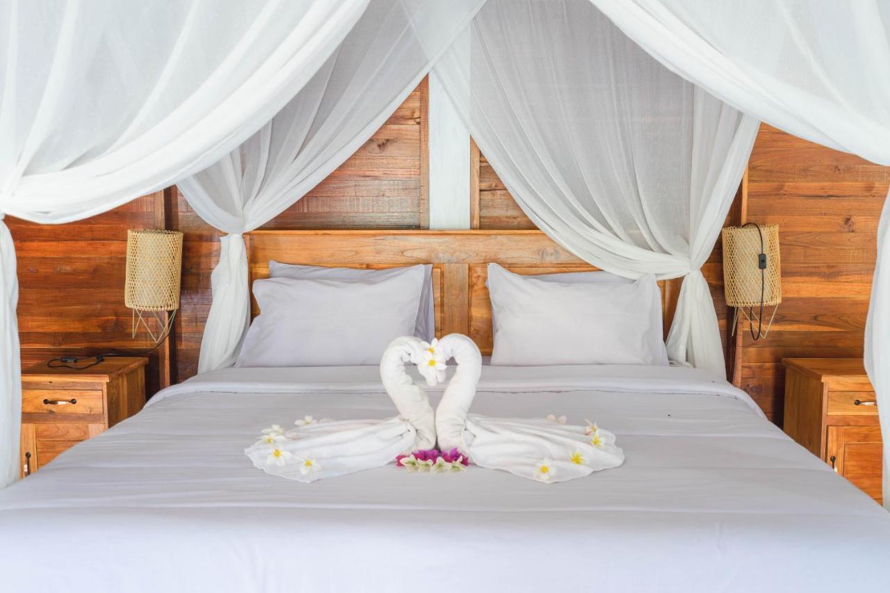 Damar Sanjaya Uttama Villa อาเม็ด ภายนอก รูปภาพ