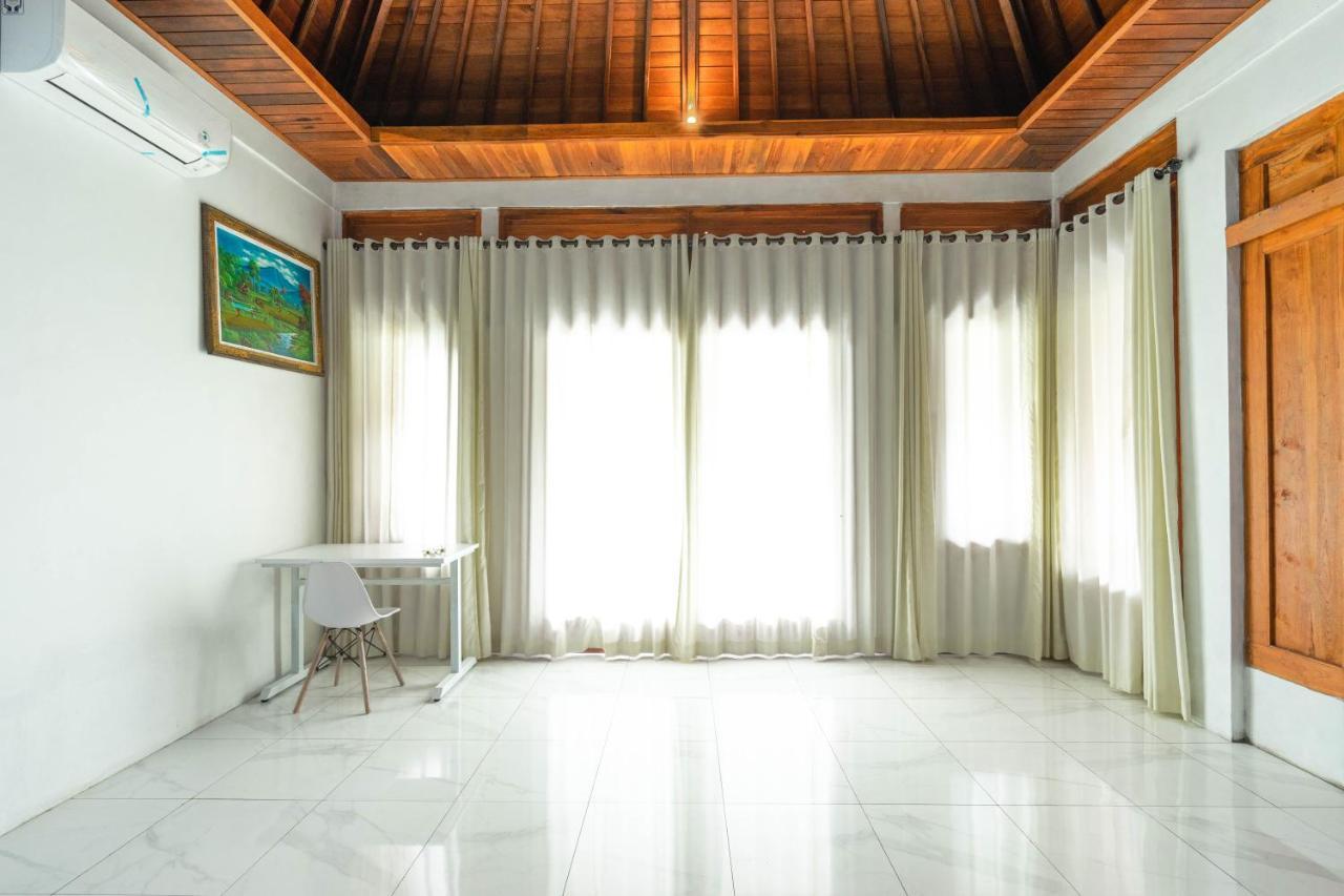 Damar Sanjaya Uttama Villa อาเม็ด ภายนอก รูปภาพ